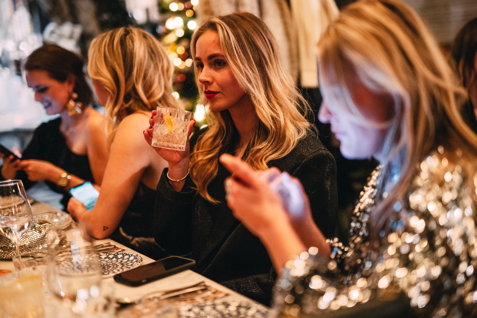 People dining